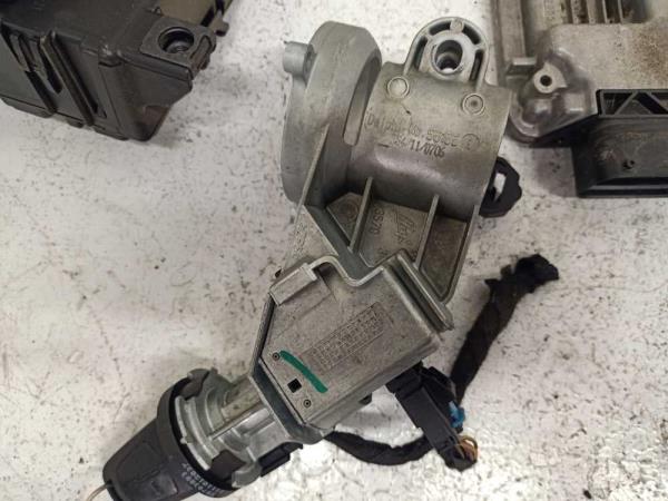 BOITIER COMPLET OPEL CORSA D 1.3CDTI ( Z13DTE ) 00UQ BOSCH - Vue 2